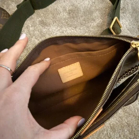 Louis Vuitton Multi Pochette Accessoires Iconic Multi Pochette Bag - Picture 9 of 10